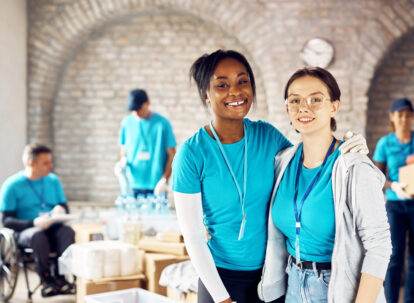 California United Aid Foundation Volunteers